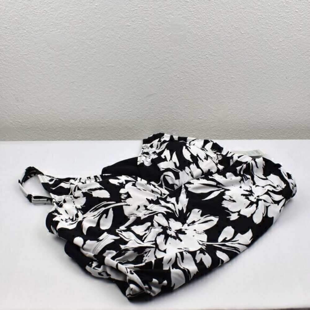 Croft & Barrow One Piece Tummy Control Swim‎ Suit New with Tags Size 20